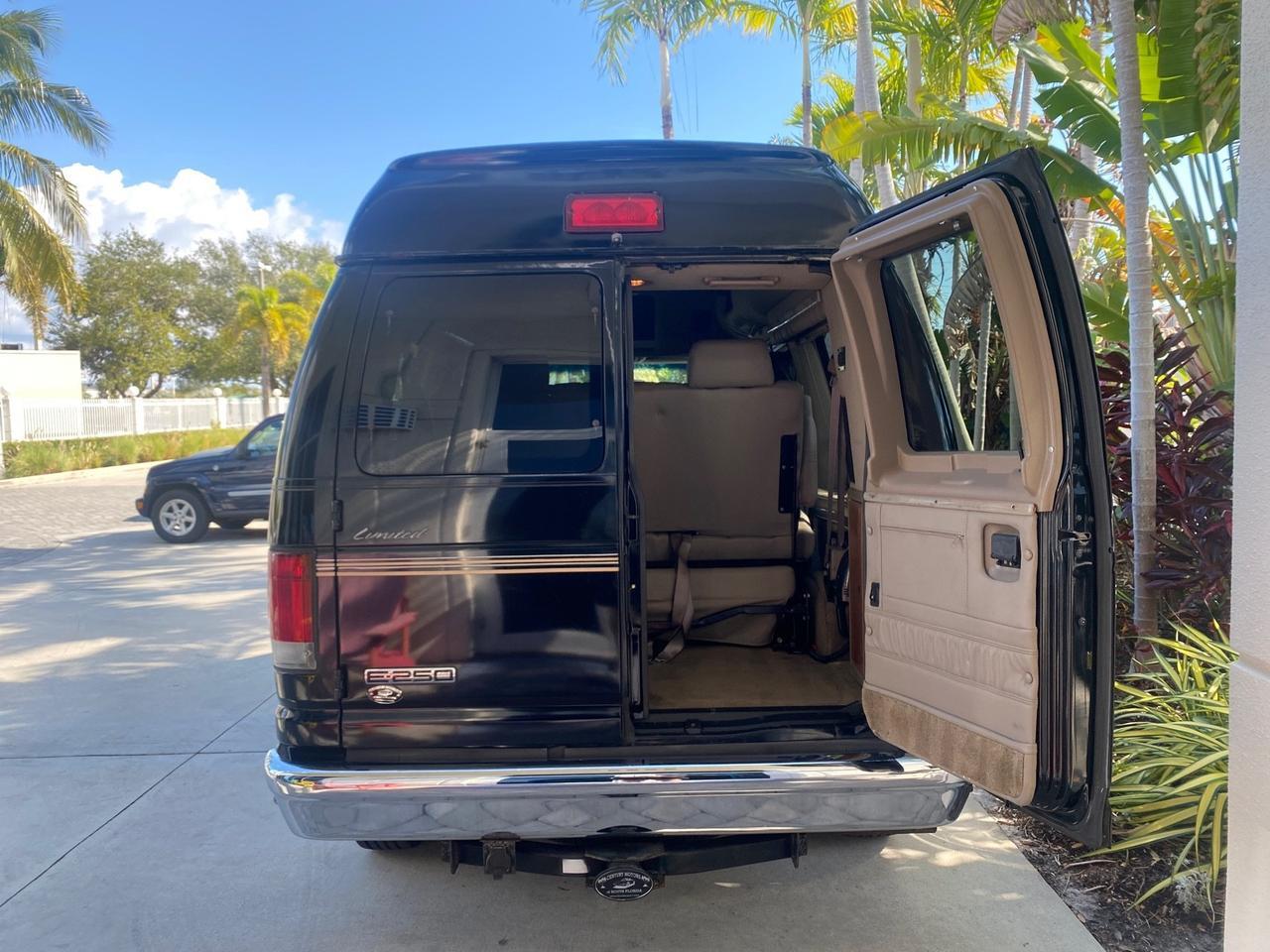 2006 Ford Econoline HI TOP E250 EXPLORER CONVERSION HANDICAP Pompano Beach FL