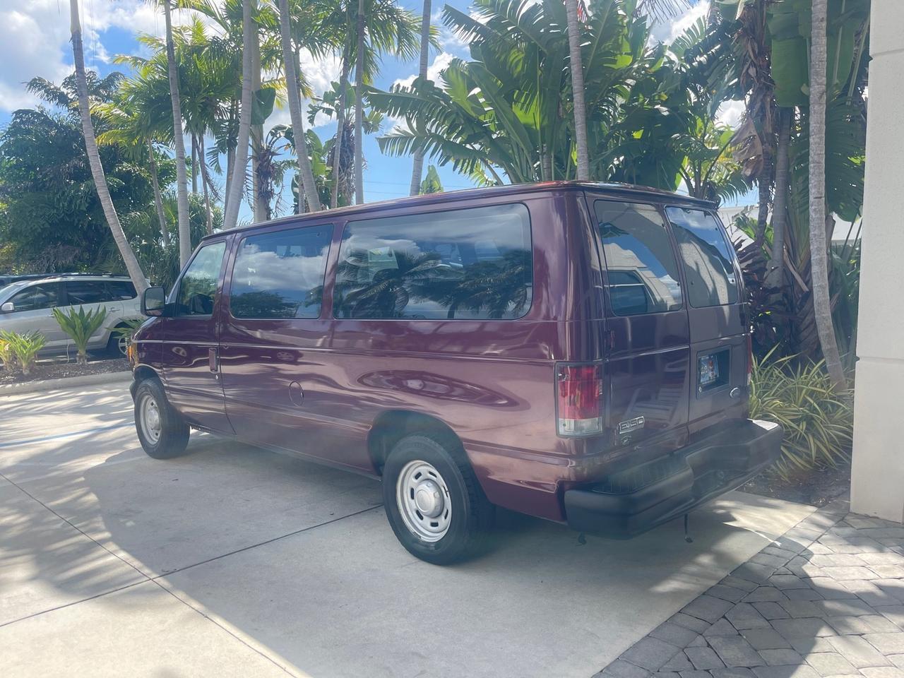2006 Ford E-150 photo 31