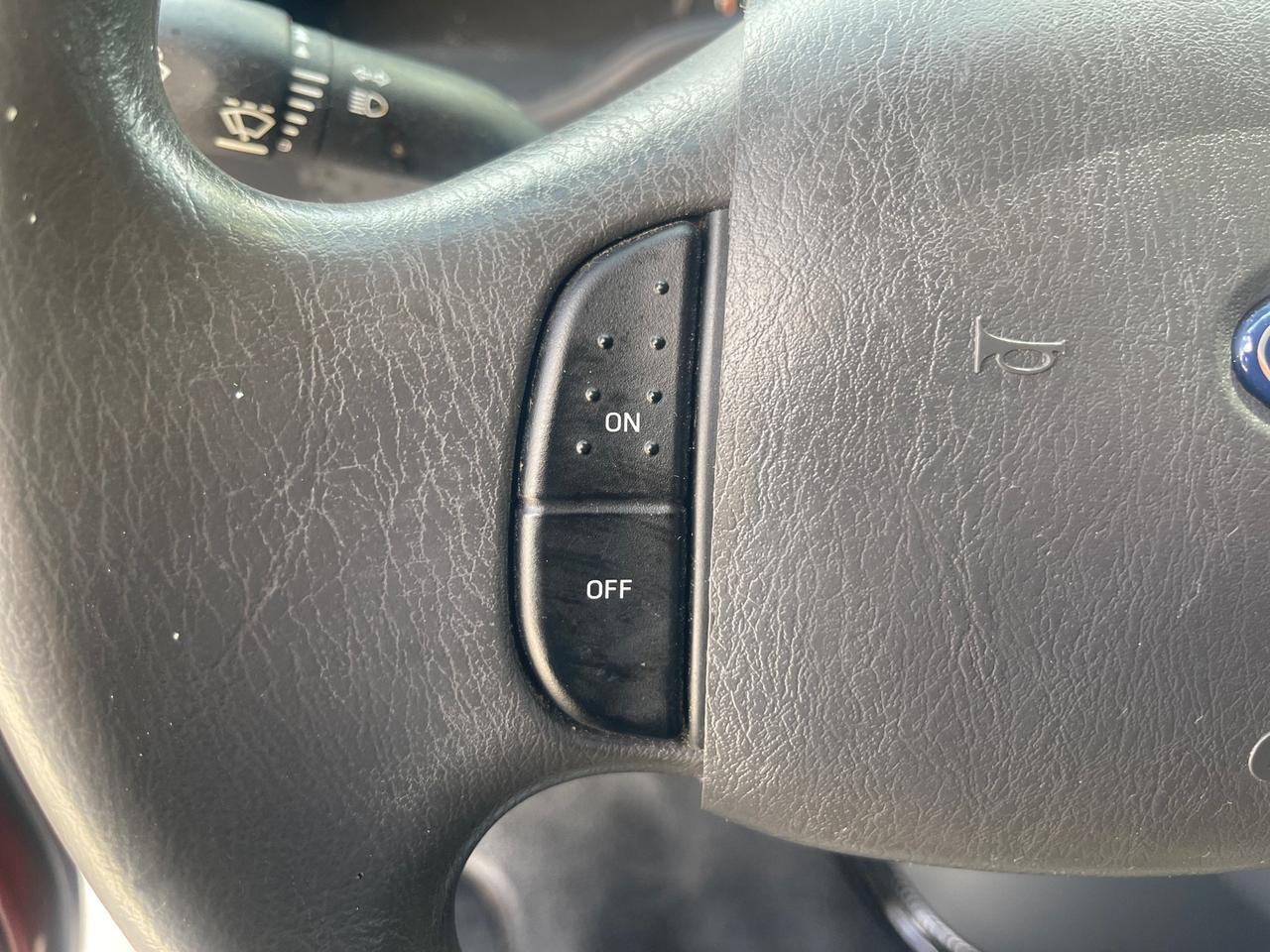 2006 Ford E-150 photo 46