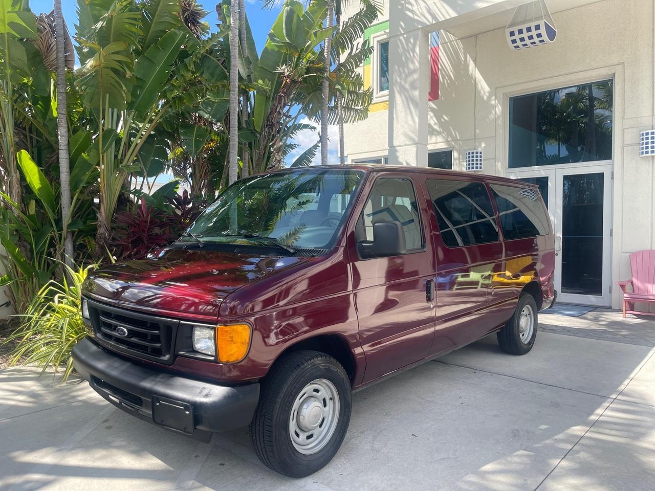2006 Ford E-150 photo 28