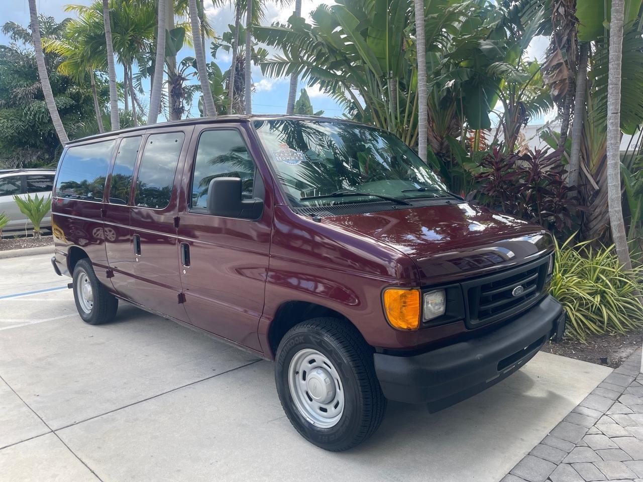 2006 Ford E-150 photo 22