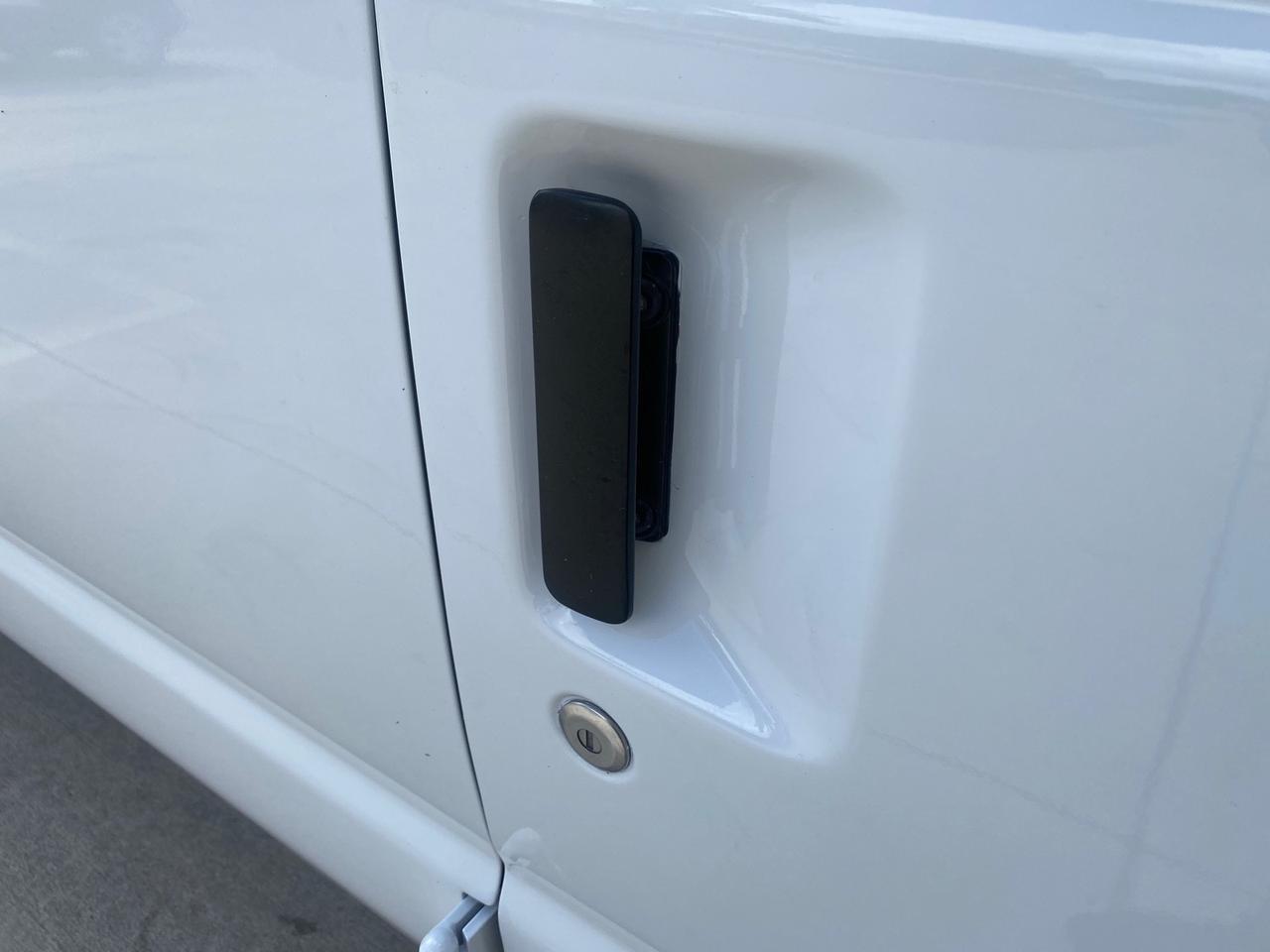 2006 Ford Econoline Wagon XLT LOW MILES 27,333 8 PASS Pompano Beach FL