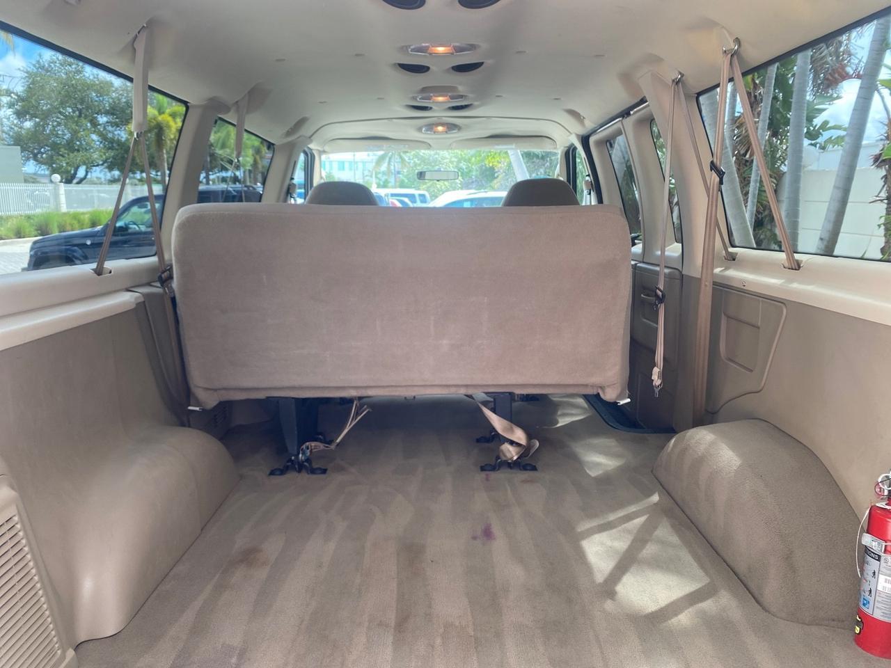 2006 Ford Econoline Wagon XLT LOW MILES 27,333 8 PASS Pompano Beach FL