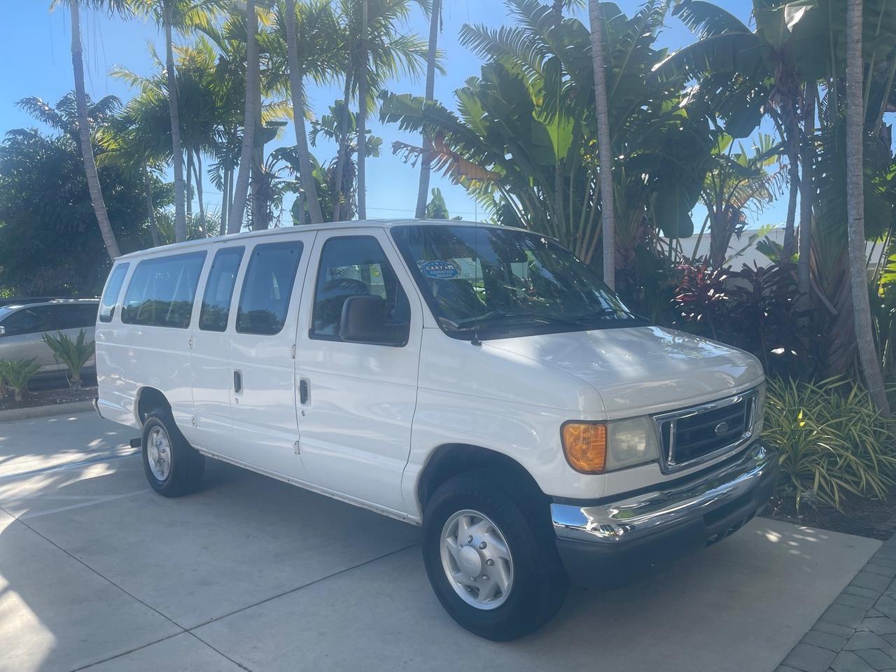 2006 Ford Econoline Wagon XLT LOW MILES 76,470 E350 15 PASS Pompano Beach FL
