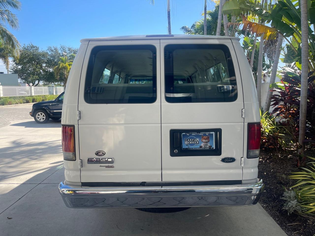 2006 Ford Econoline Wagon XLT LOW MILES 76,470 E350 15 PASS Pompano Beach FL