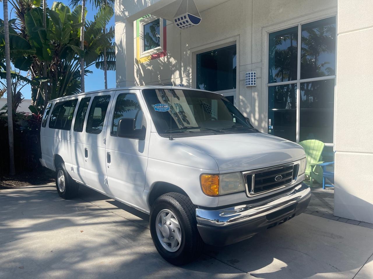 2006 Ford Econoline Wagon XLT LOW MILES 76,470 E350 15 PASS Pompano Beach FL