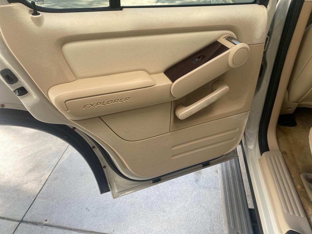 2006 Ford Explorer Limited LOW MILES 58,581 Pompano Beach FL