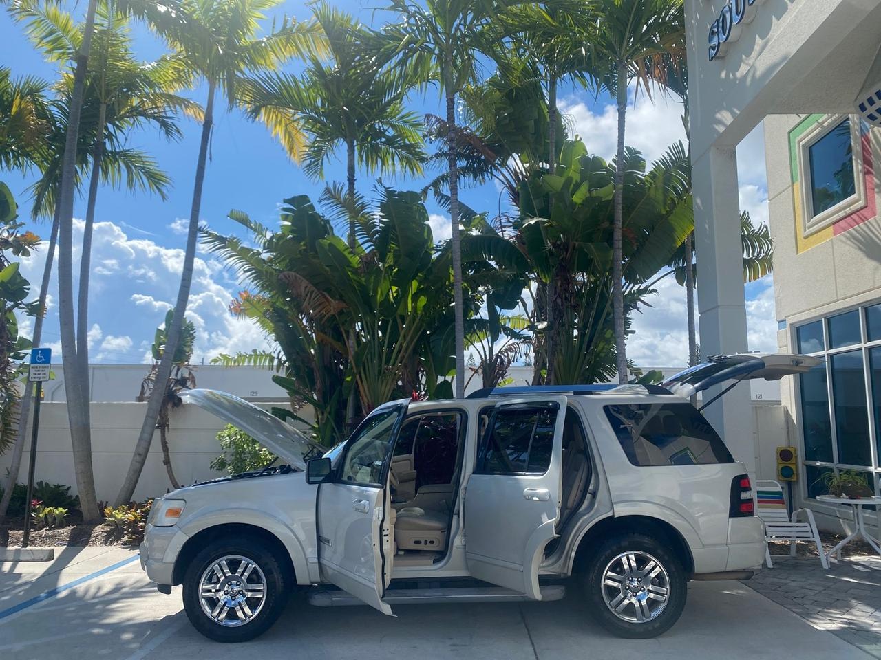 2006 Ford Explorer Limited LOW MILES 58,581 Pompano Beach FL