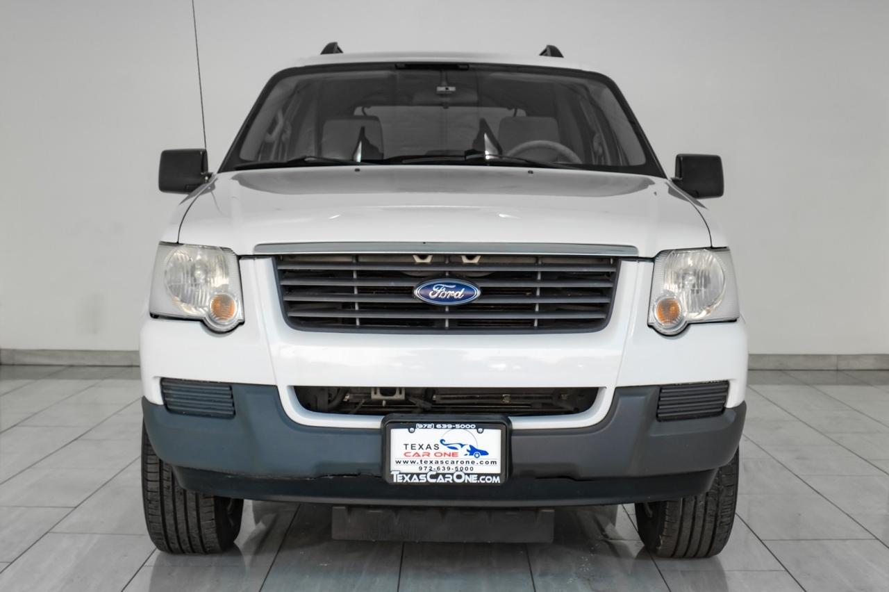 2006 Ford Explorer XLS 4WD AUTOMATIC REMOTE KEYLESS ENTRY CRUISE CONTROL ALLOY WHEELS TOW HITCH