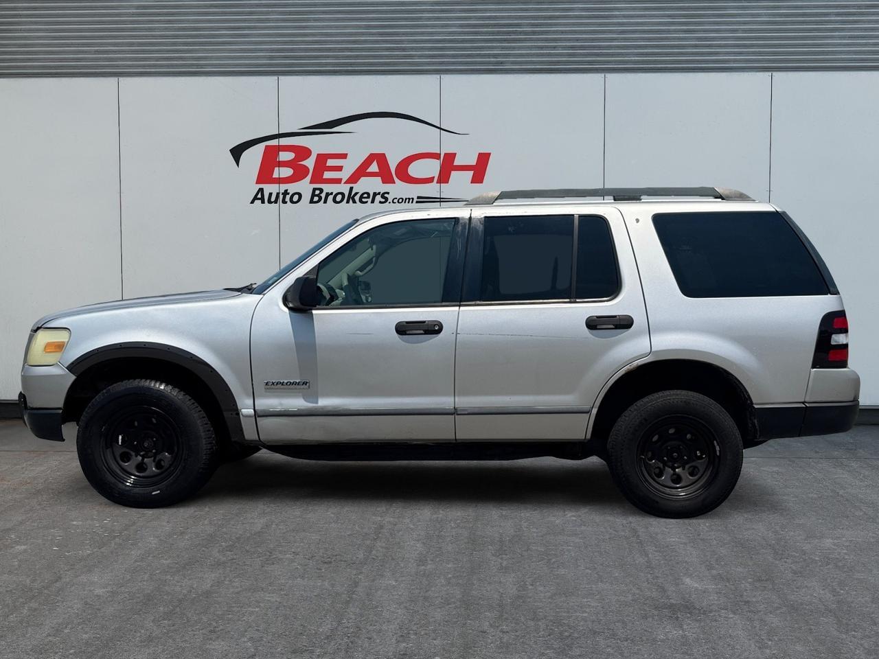 2006 Ford Explorer XLS, 4X4, TOWING PACKAGE, ROOF RAILS, CRUISE CONTROL, POWER WINDOWS, POWER LOCKS, COME SEE THIS EXPLORER! Norfolk VA