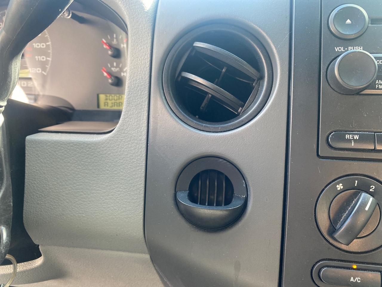 2006 Ford F-150 STX 4 DOOR LOW MILES 92,223 Pompano Beach FL