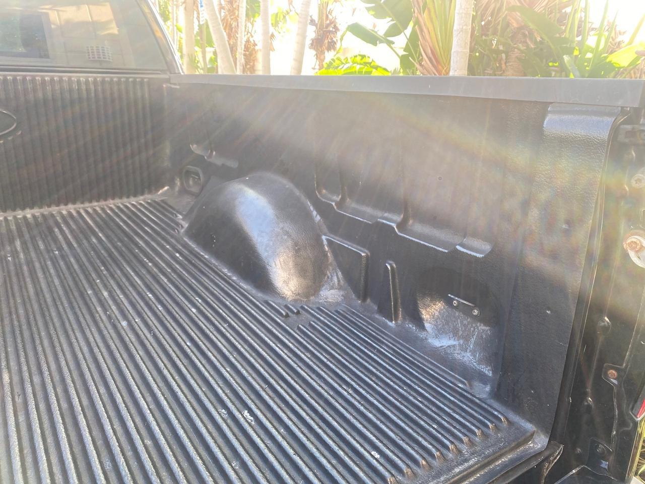 2006 Ford F-150 STX 4 DOOR LOW MILES 92,223 Pompano Beach FL