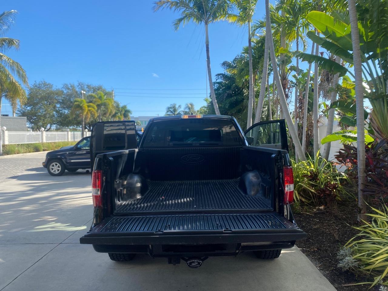 2006 Ford F-150 STX 4 DOOR LOW MILES 92,223 Pompano Beach FL