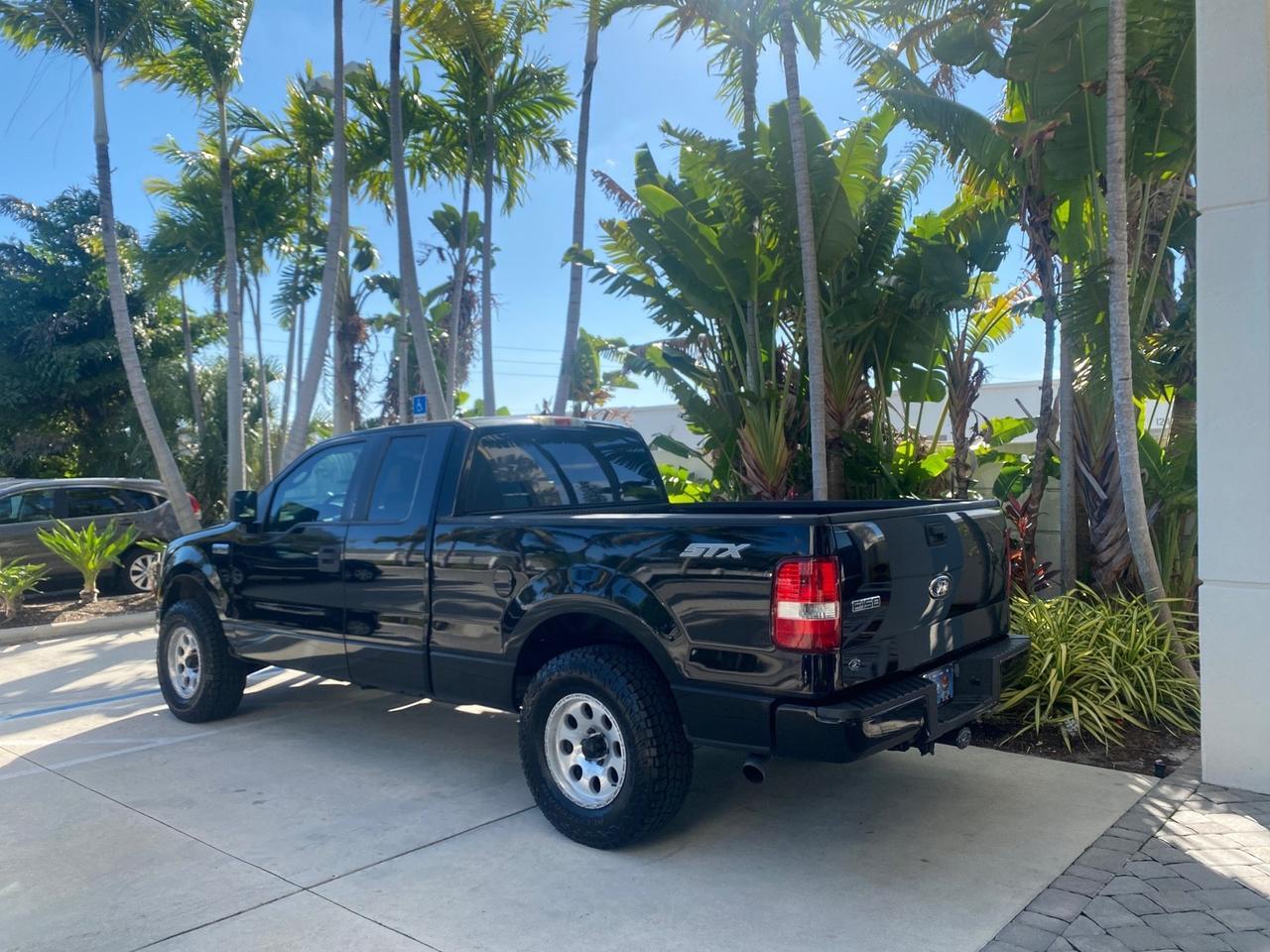 2006 Ford F-150 STX 4 DOOR LOW MILES 92,223 Pompano Beach FL