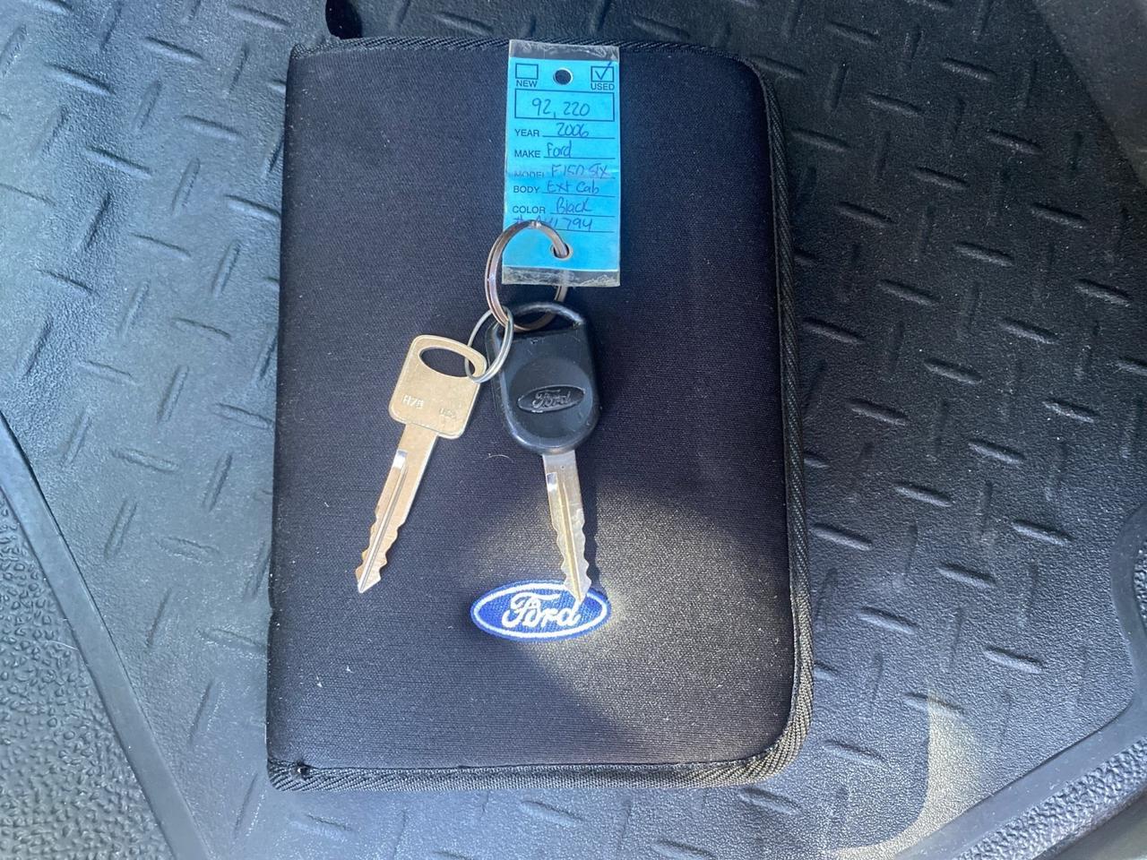 2006 Ford F-150 STX 4 DOOR LOW MILES 92,223 Pompano Beach FL