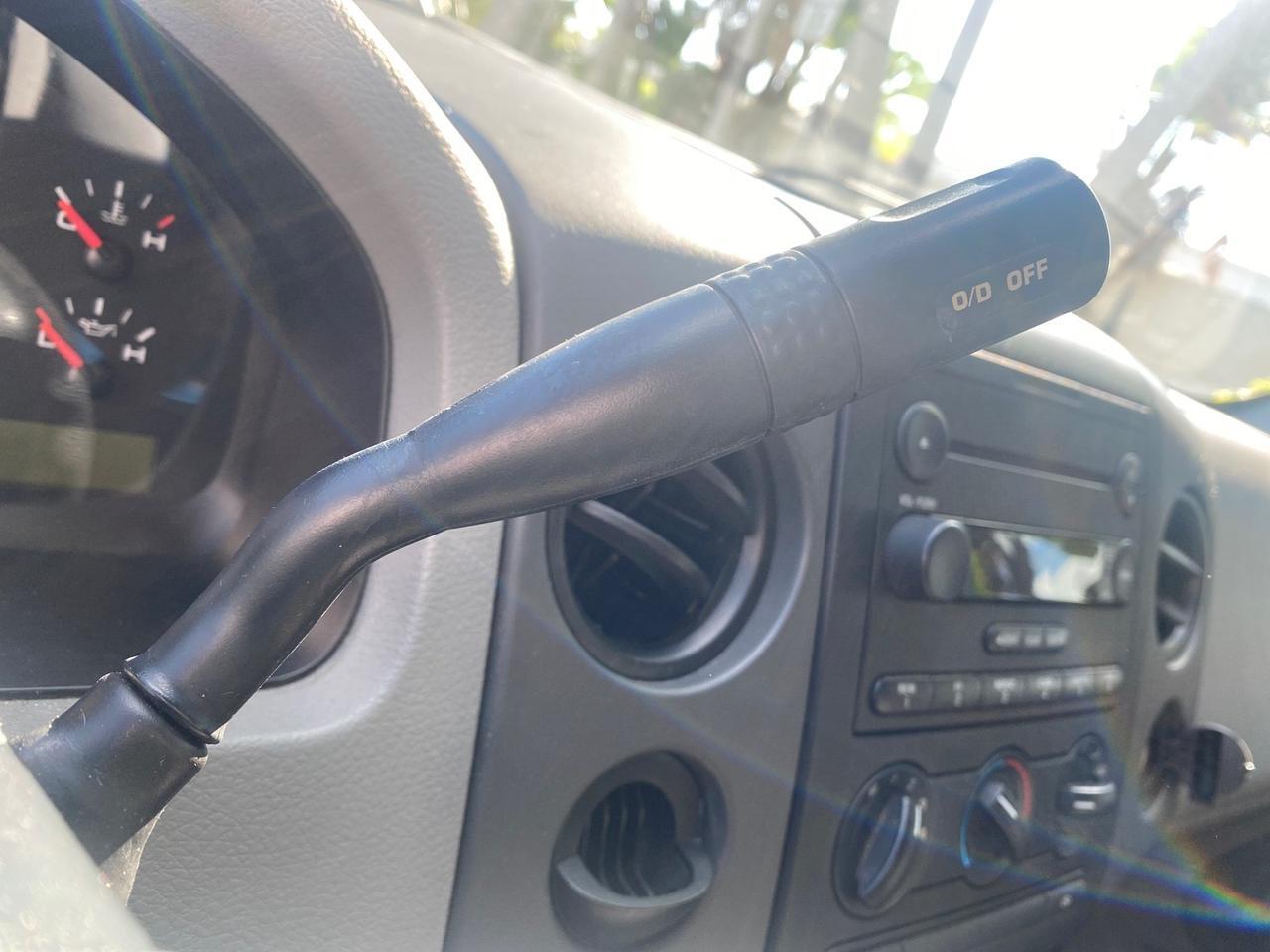 2006 Ford F-150 STX 4 DOOR LOW MILES 92,223 Pompano Beach FL