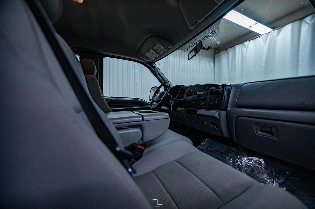 2006 Ford F-250 4x4 Super Cab XLT Red Deer AB