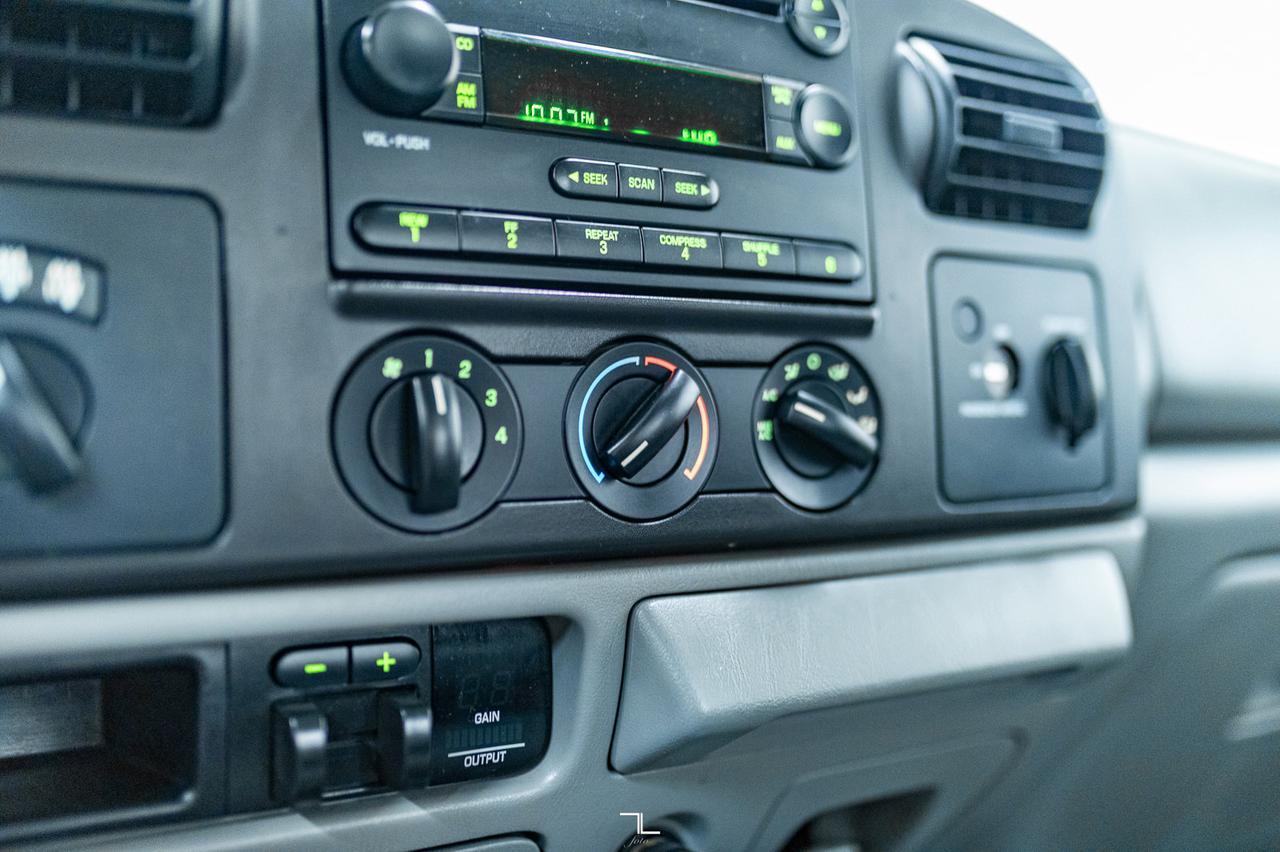 2006 Ford F-250 4x4 Super Cab XLT Red Deer AB