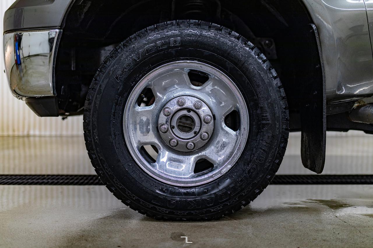 2006 Ford F-250 4x4 Super Cab XLT Red Deer AB