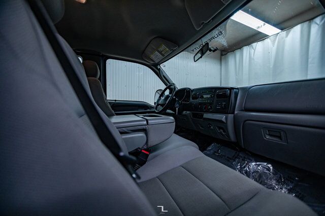 2006 Ford F-250 4x4 Super Cab XLT Red Deer AB