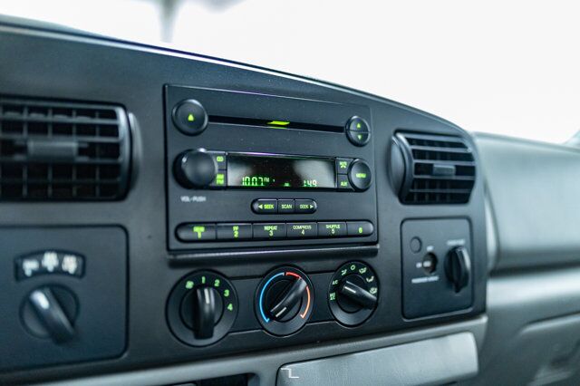 2006 Ford F-250 4x4 Super Cab XLT Red Deer AB