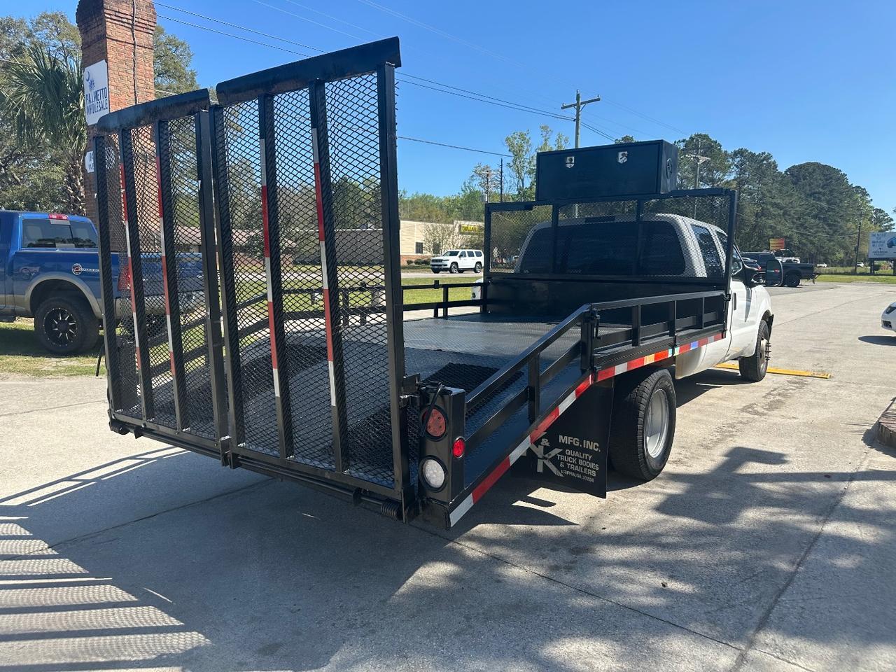 2006 Ford F-350 Chassis XL Hardeeville SC