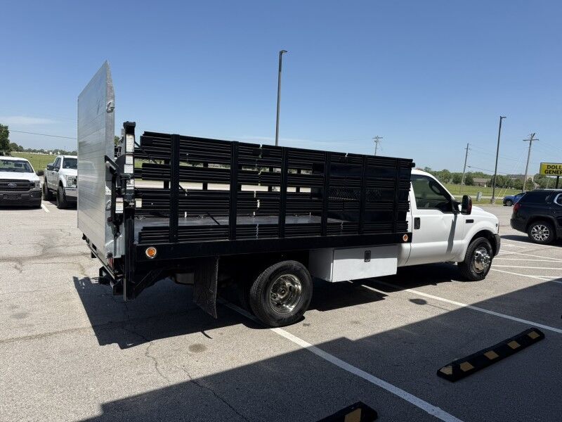 2006 Ford F-350 DRW V10 12' Stake Flatbed 58k XL Collinsville OK