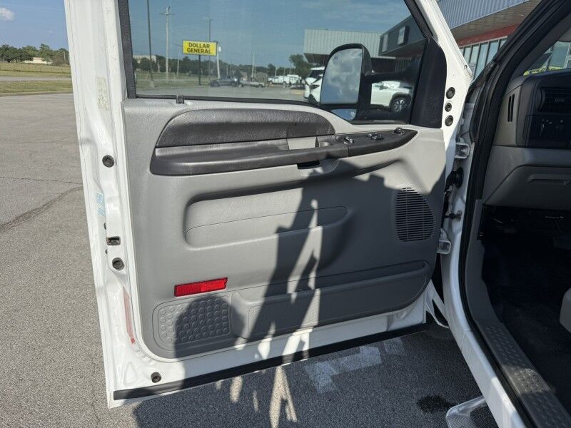 2006 Ford F-350 DRW V10 12' Stake Flatbed 58k XL Collinsville OK