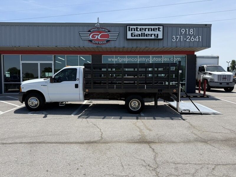 2006 Ford F-350 DRW V10 12' Stake Flatbed 58k XL Collinsville OK