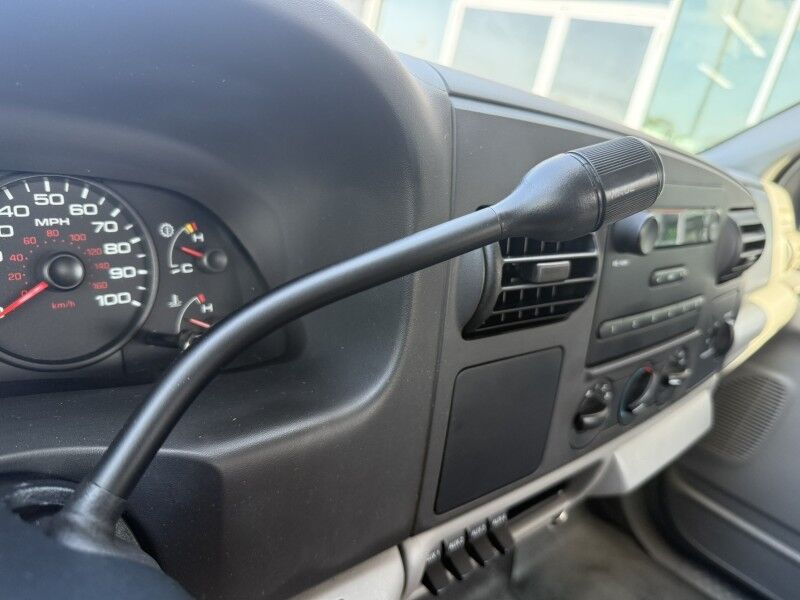 2006 Ford F-350 DRW V10 12' Stake Flatbed 58k XL Collinsville OK
