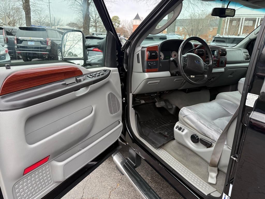 2006 Ford F-350 Super Duty Lariat Raleigh NC