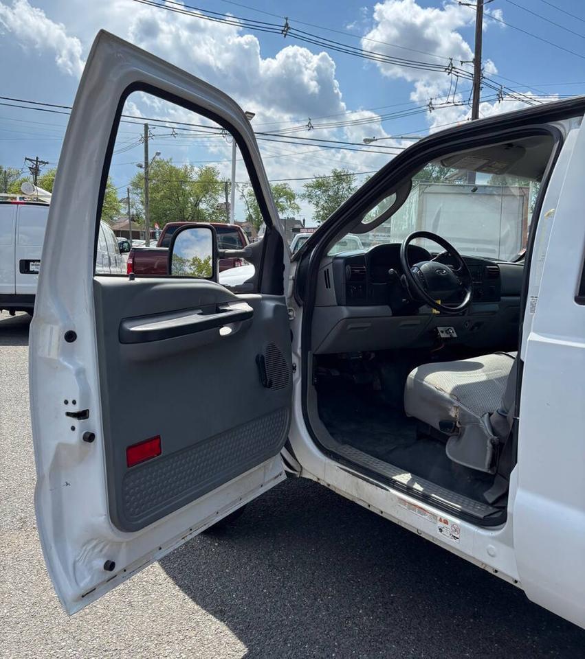 2006 Ford F-450 Super Duty 4X4 4dr Crew Cab 176.2 200.2 in. WB Edison NJ