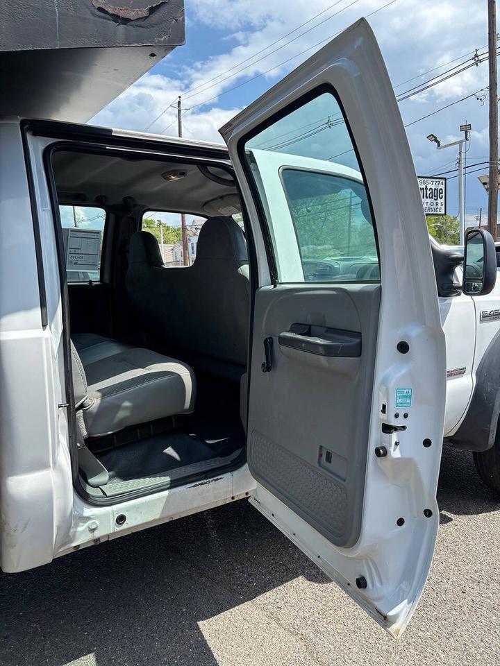 2006 Ford F-450 Super Duty 4X4 4dr Crew Cab 176.2 200.2 in. WB Edison NJ
