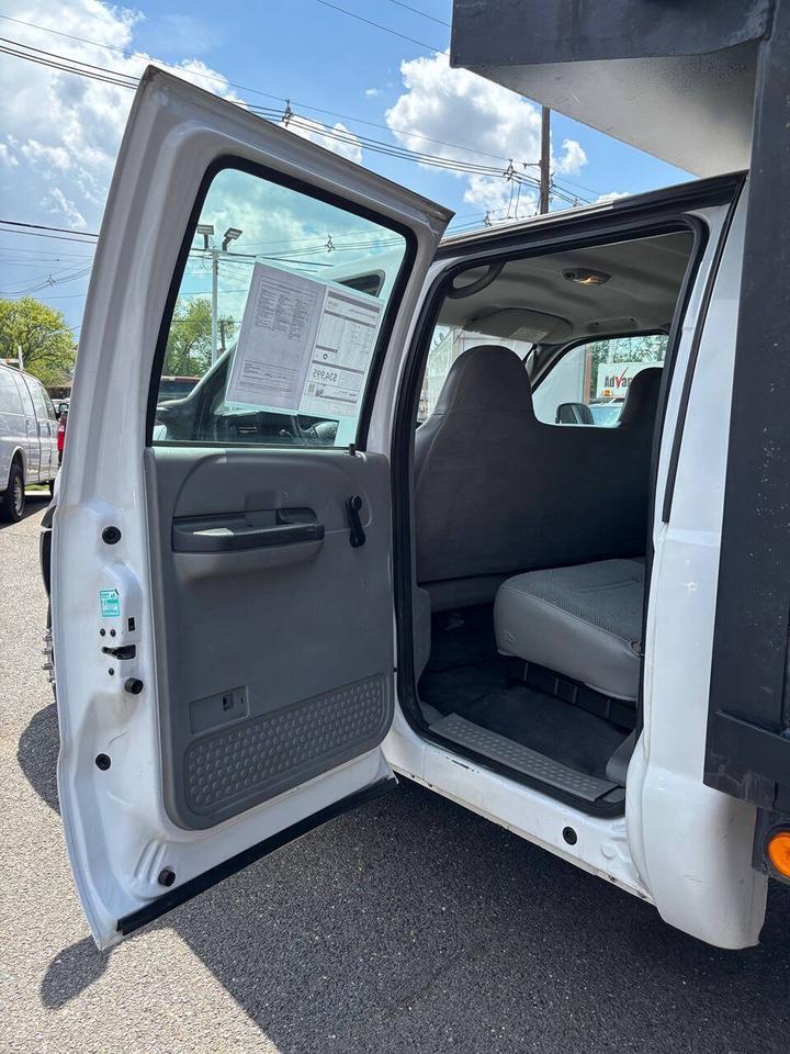 2006 Ford F-450 Super Duty 4X4 4dr Crew Cab 176.2 200.2 in. WB Edison NJ