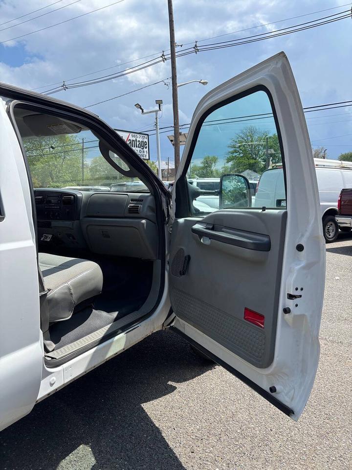 2006 Ford F-450 Super Duty 4X4 4dr Crew Cab 176.2 200.2 in. WB Edison NJ