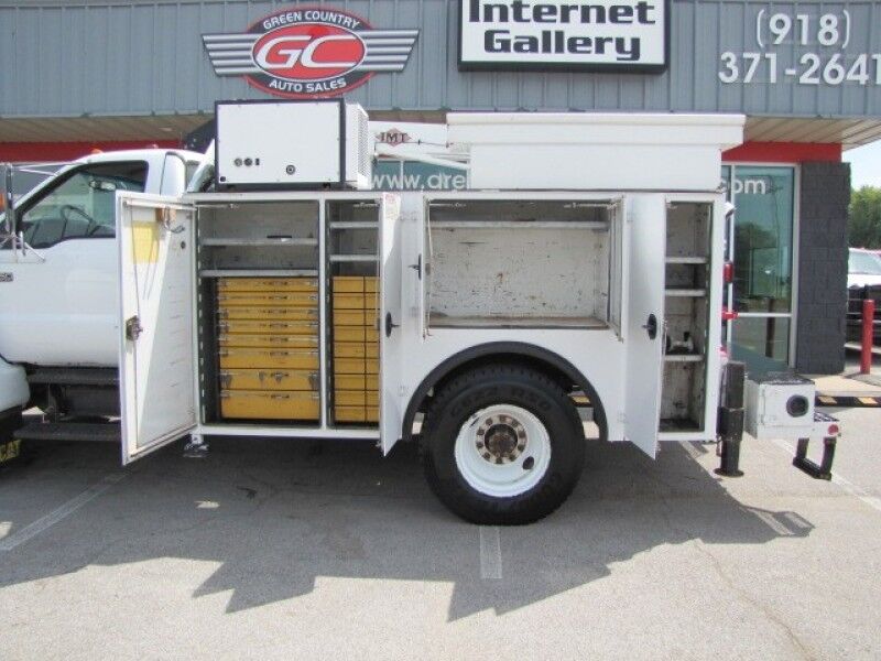 2006 Ford F-750 Collinsville OK