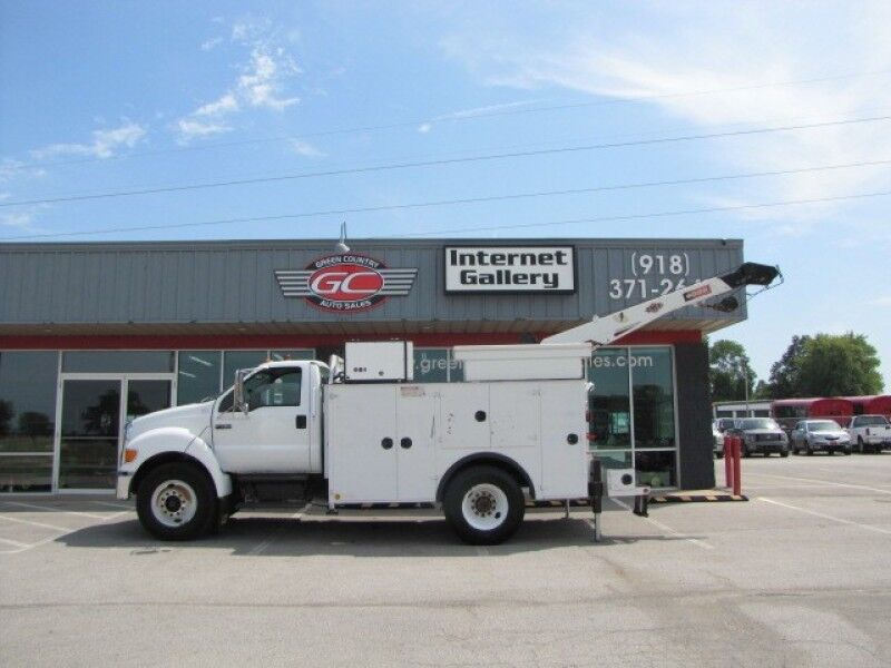 2006 Ford F-750 Collinsville OK