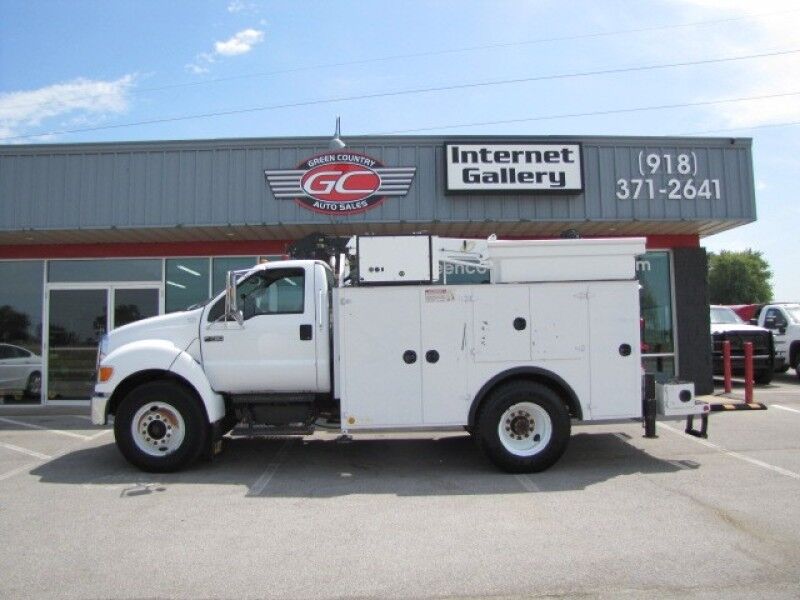 2006 Ford F-750 Collinsville OK