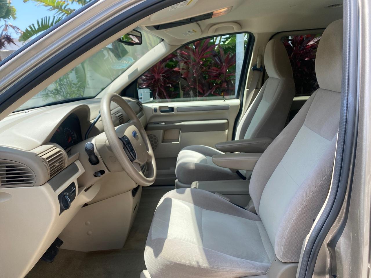 2006 Ford Freestar Wagon SE LOW MILES 57,712 Pompano Beach FL