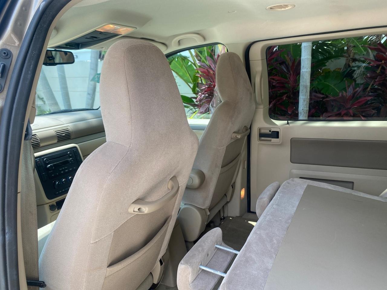 2006 Ford Freestar Wagon SE LOW MILES 57,712 Pompano Beach FL