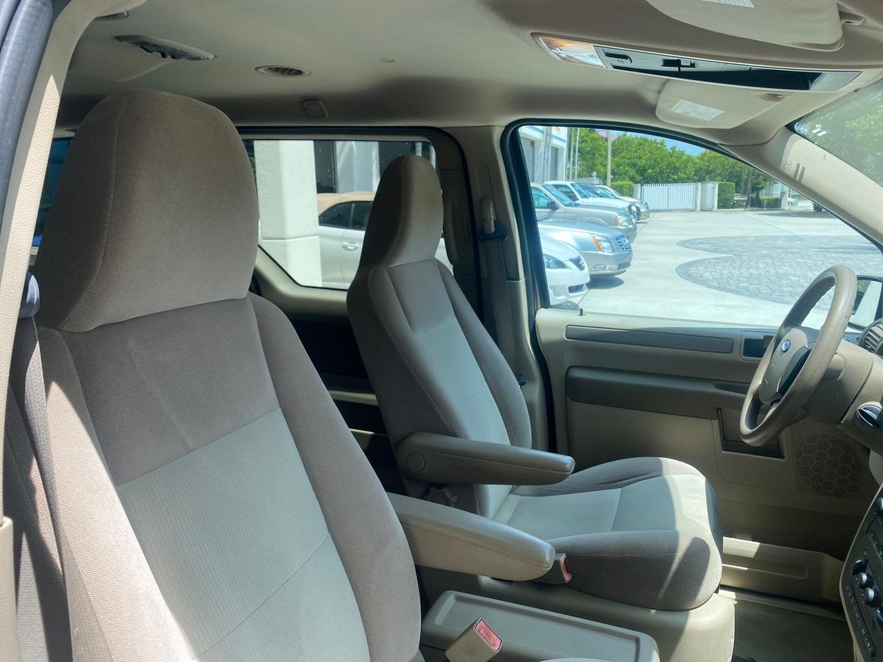 2006 Ford Freestar Wagon SE LOW MILES 57,712 Pompano Beach FL