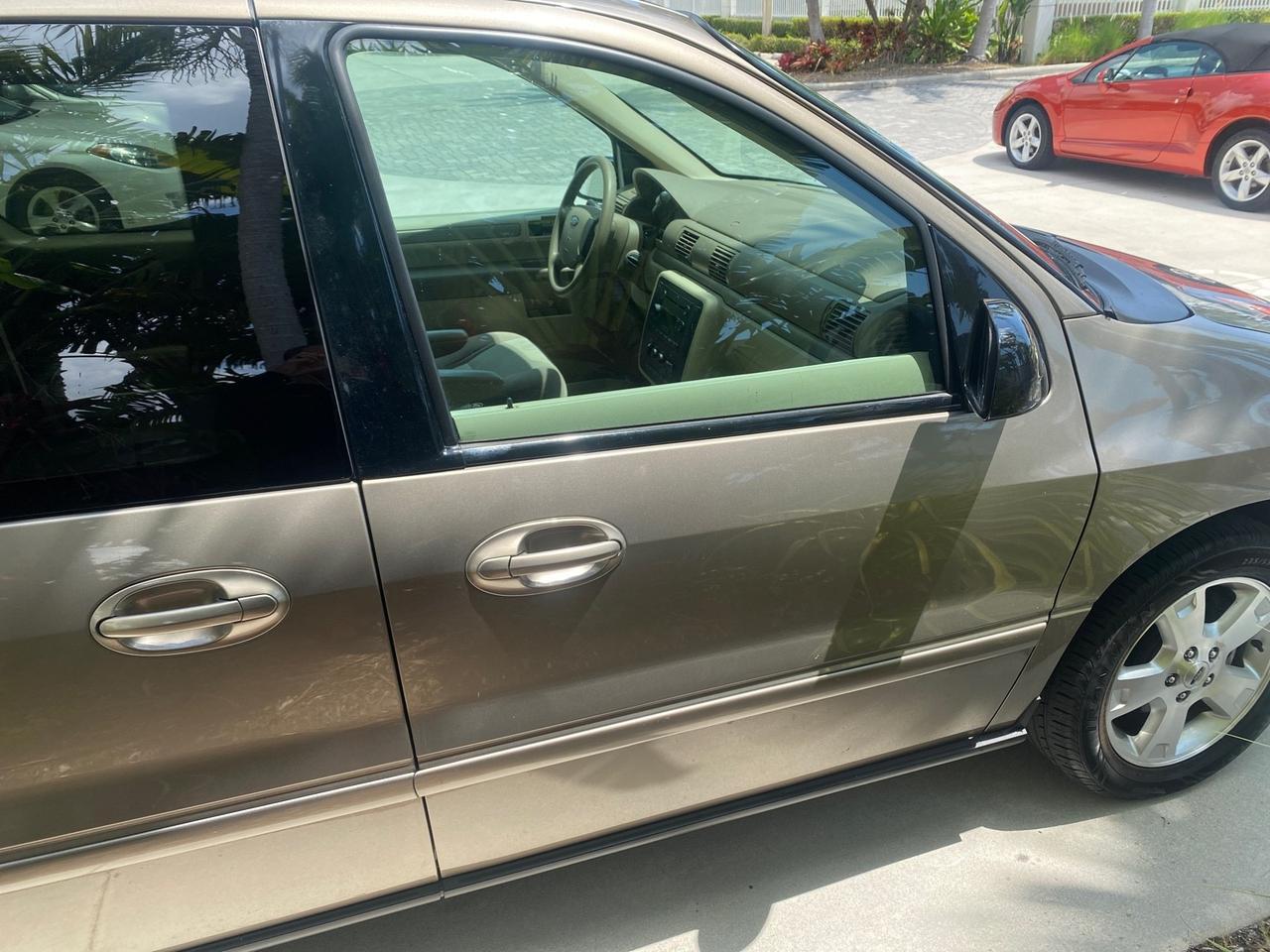 2006 Ford Freestar Wagon SE LOW MILES 57,712 Pompano Beach FL