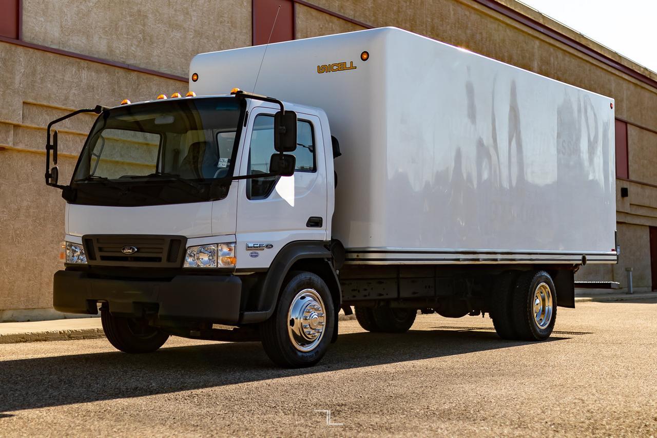 2006 Ford LCF450 Cube Van Diesel Red Deer AB