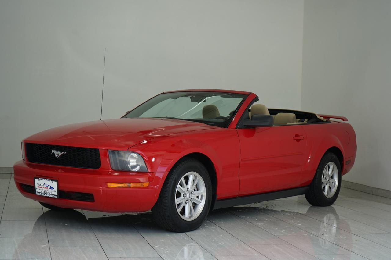 2006 Ford Mustang Convertible DELUXE AUTOMATIC CRUISE CONTROL REMOTE KEYELSS ENTRY ALLOY WHEELS