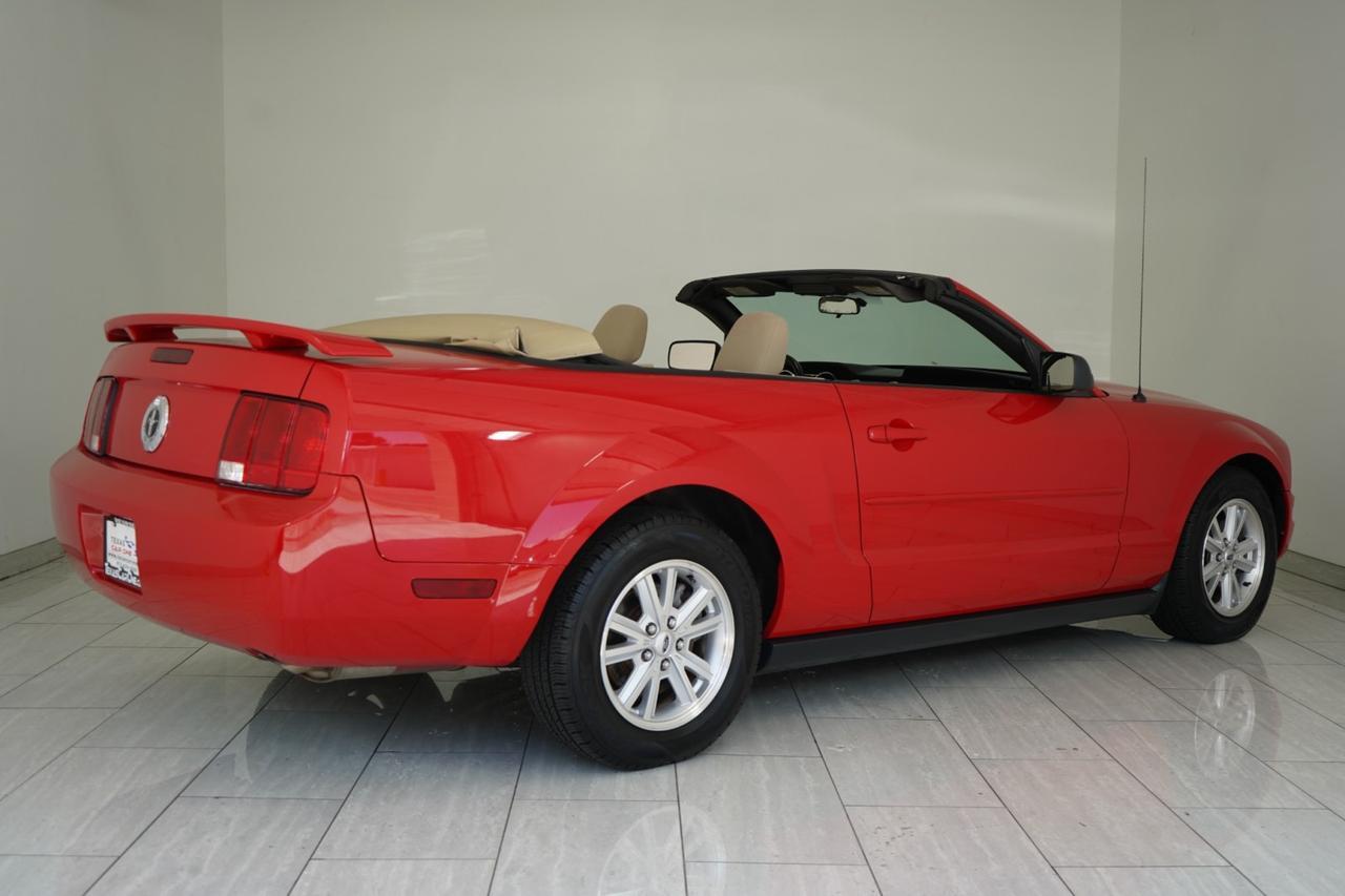 2006 Ford Mustang Convertible DELUXE AUTOMATIC CRUISE CONTROL REMOTE KEYELSS ENTRY ALLOY WHEELS Carrollton TX