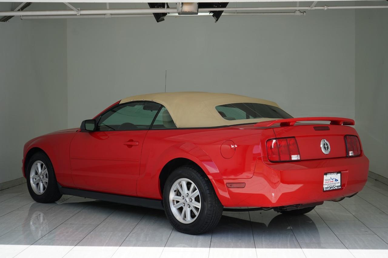 2006 Ford Mustang Convertible DELUXE AUTOMATIC CRUISE CONTROL REMOTE KEYELSS ENTRY ALLOY WHEELS Carrollton TX