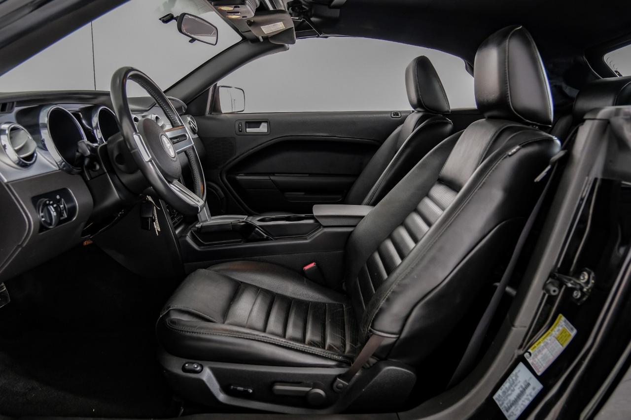 2006 Ford Mustang Convertible GT DELUXE AUTOMATIC LEATHER SEATS CRUISE CONTROL REMOTE KEYELSS Carrollton TX