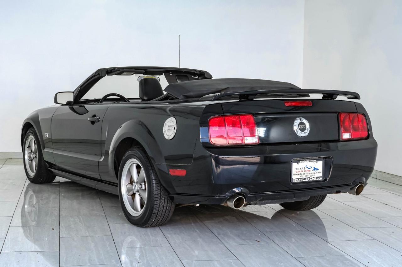 2006 Ford Mustang Convertible GT DELUXE AUTOMATIC LEATHER SEATS CRUISE CONTROL REMOTE KEYELSS Carrollton TX