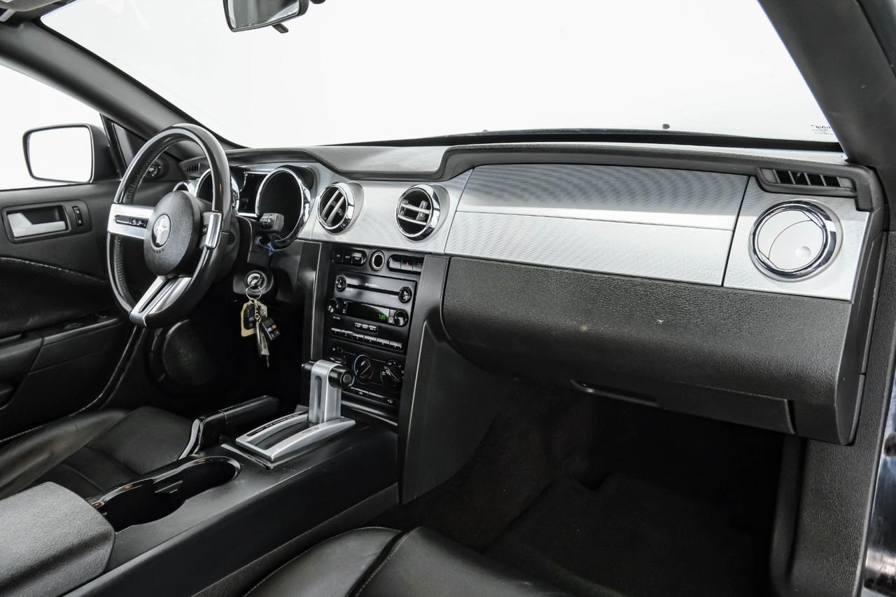 2006 Ford Mustang Convertible GT DELUXE AUTOMATIC LEATHER SEATS CRUISE CONTROL REMOTE KEYELSS Carrollton TX