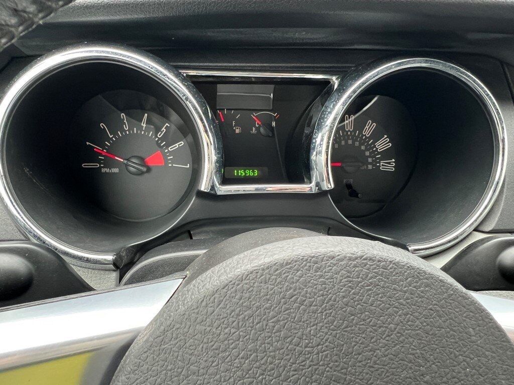 2006 Ford Mustang V6 Deluxe Ashland VA